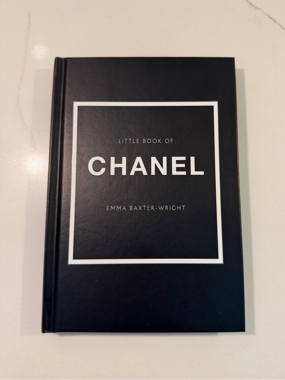 CHANEL - The Little Book of Chanel